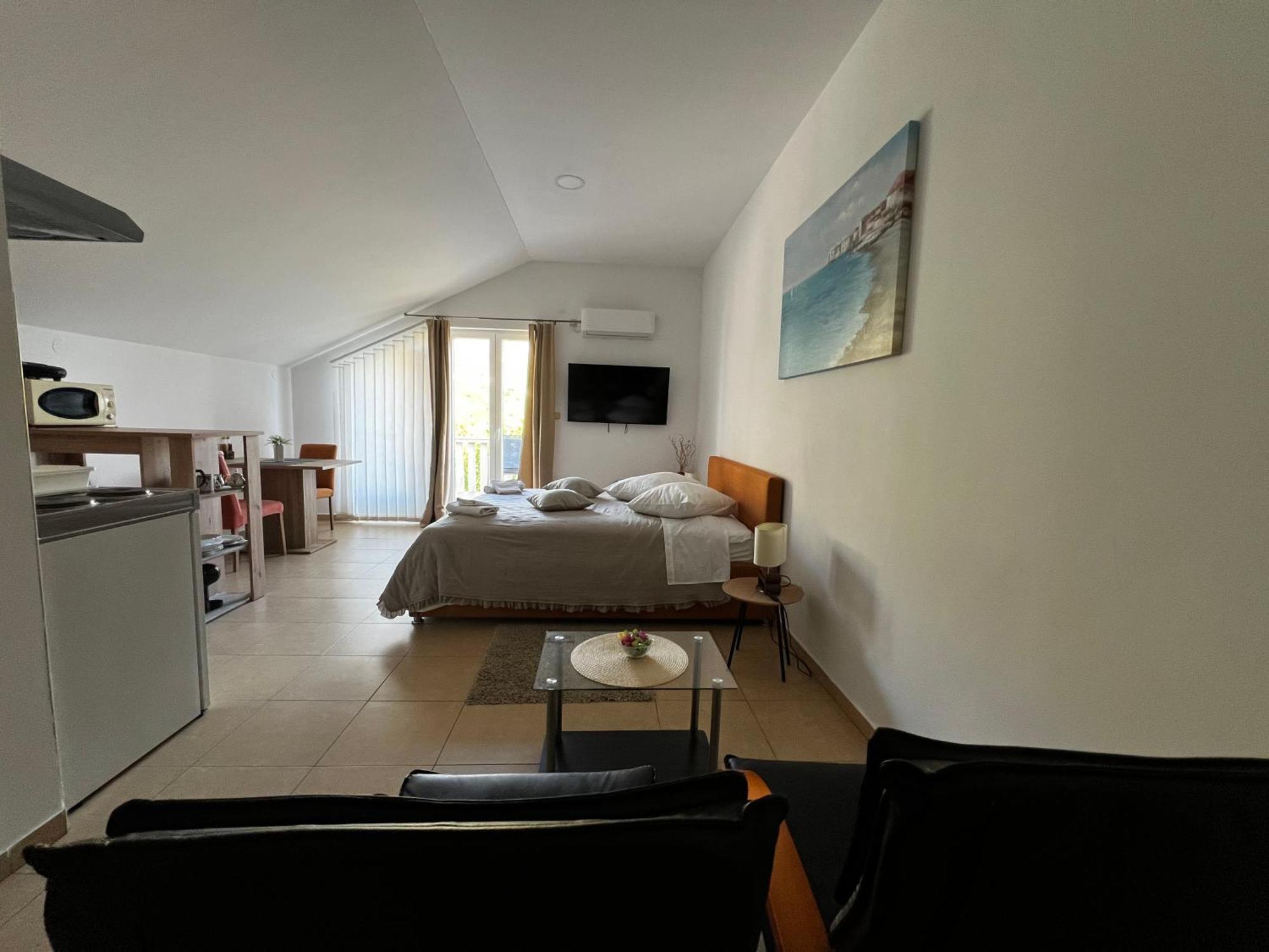 Apartments Lira Mlini Extérieur photo